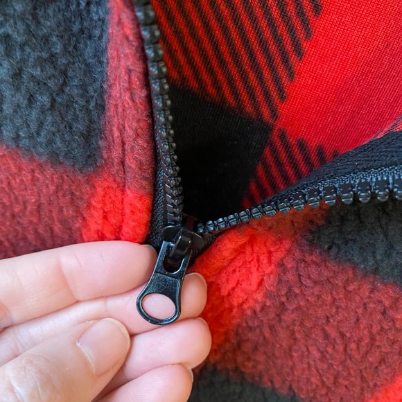 Buffalo Plaid 3/4 zip sweater - Picture 3 of 6